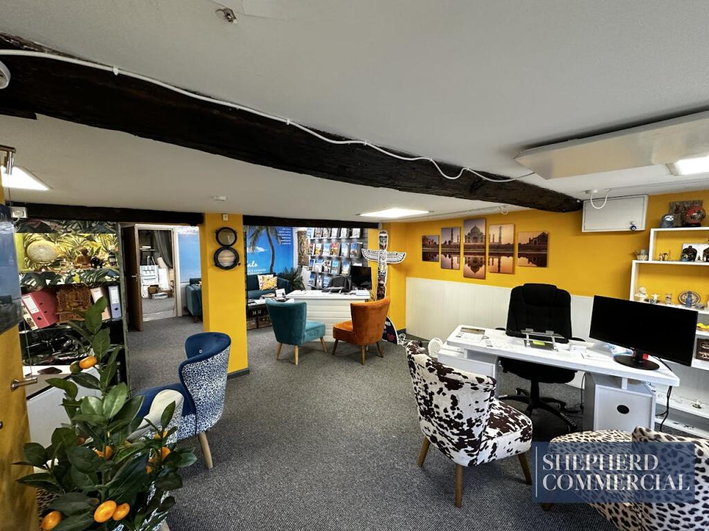 Additional property image - 124 High Street, Coleshill, Birmingham, B46 3BJ