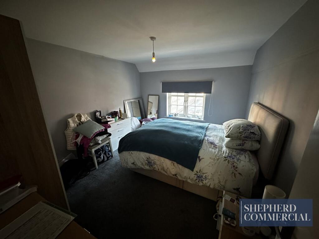 Additional property image - 124 High Street, Coleshill, Birmingham, B46 3BJ