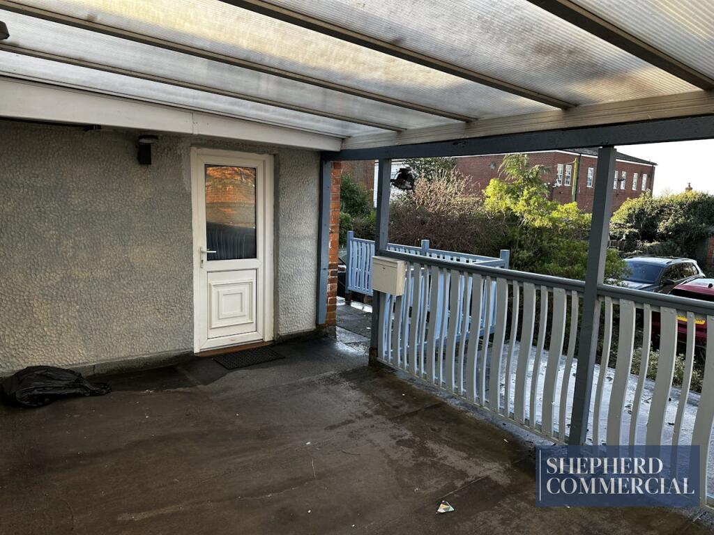 Additional property image - 124 High Street, Coleshill, Birmingham, B46 3BJ