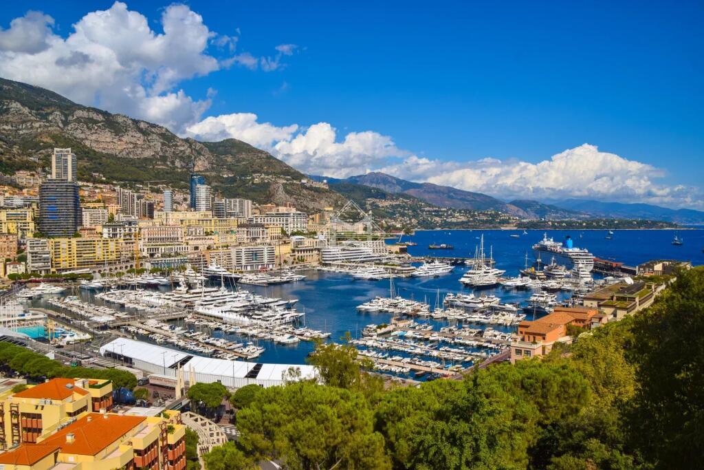 Main image of property: Provence-Alps-Cote d`Azur, Alpes-Maritimes, Beaulieu-Sur-Mer