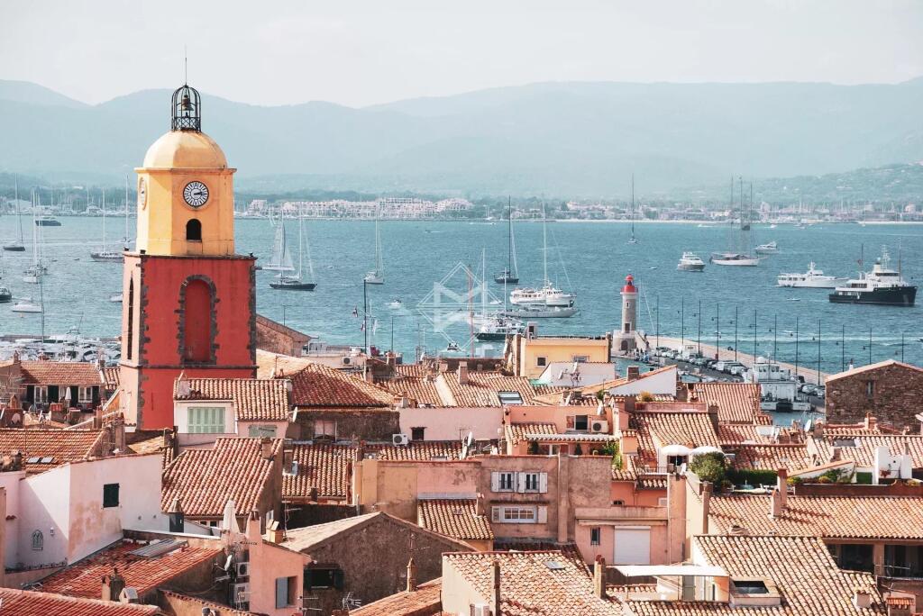 Main image of property: Provence-Alps-Cote d`Azur, Var, St-Tropez