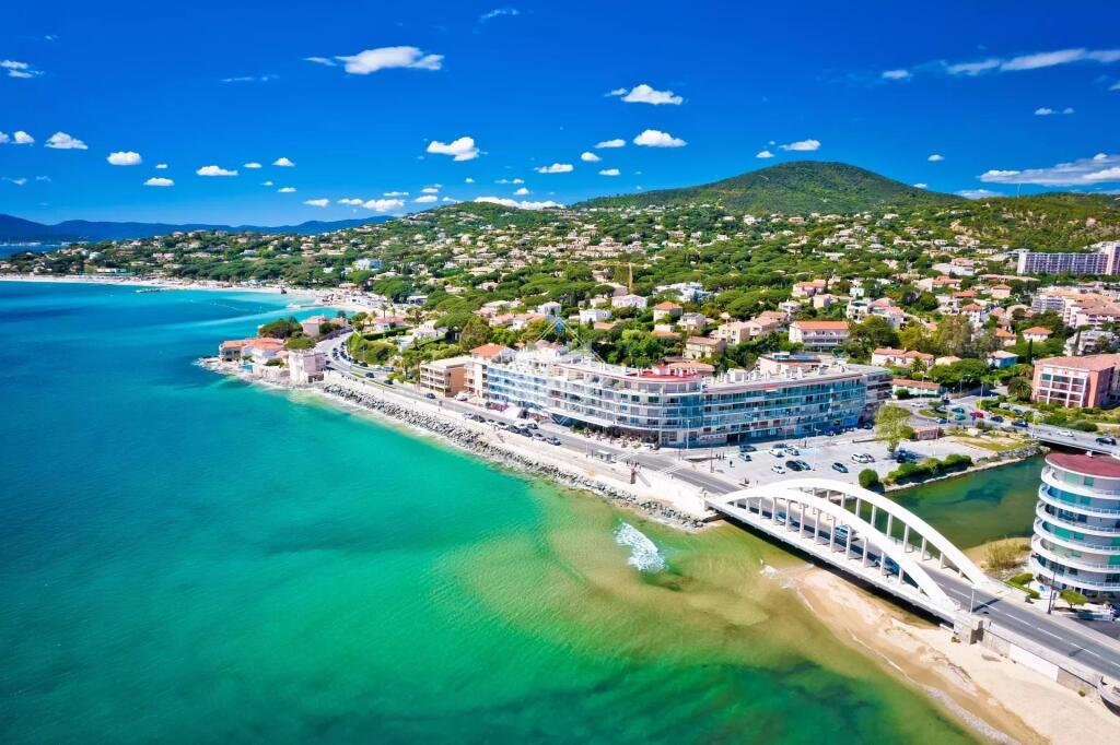 Main image of property: Provence-Alps-Cote d`Azur, Var, Ste-Maxime