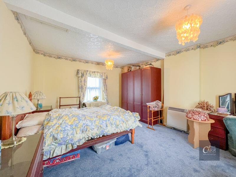 Additional property image - Parkfield House, Watling Street, Two Gates, Tamworth, B77 1HW
