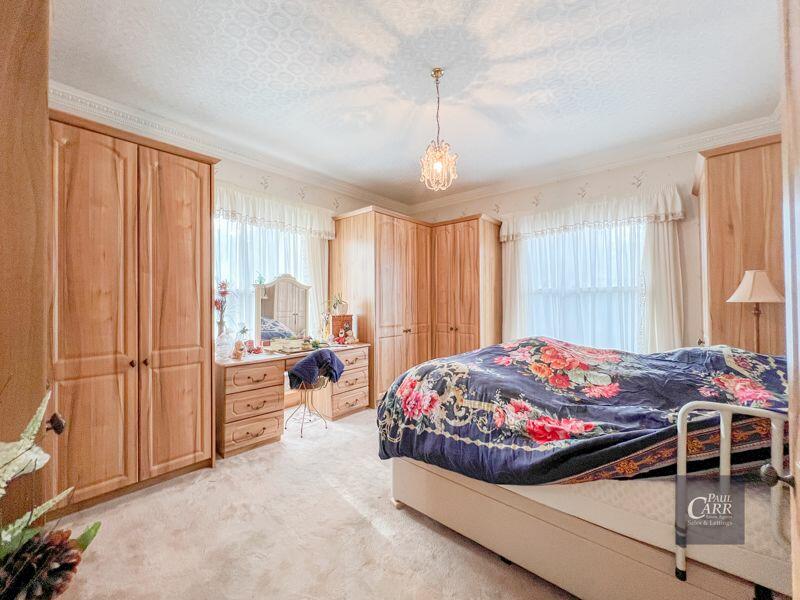 Additional property image - Parkfield House, Watling Street, Two Gates, Tamworth, B77 1HW