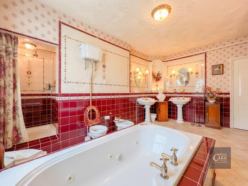 Additional property image - Parkfield House, Watling Street, Two Gates, Tamworth, B77 1HW