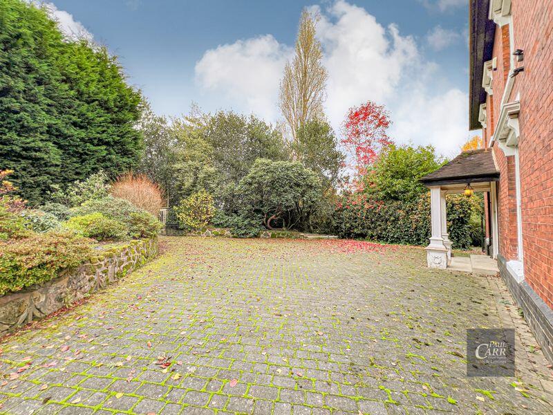 Additional property image - Parkfield House, Watling Street, Two Gates, Tamworth, B77 1HW