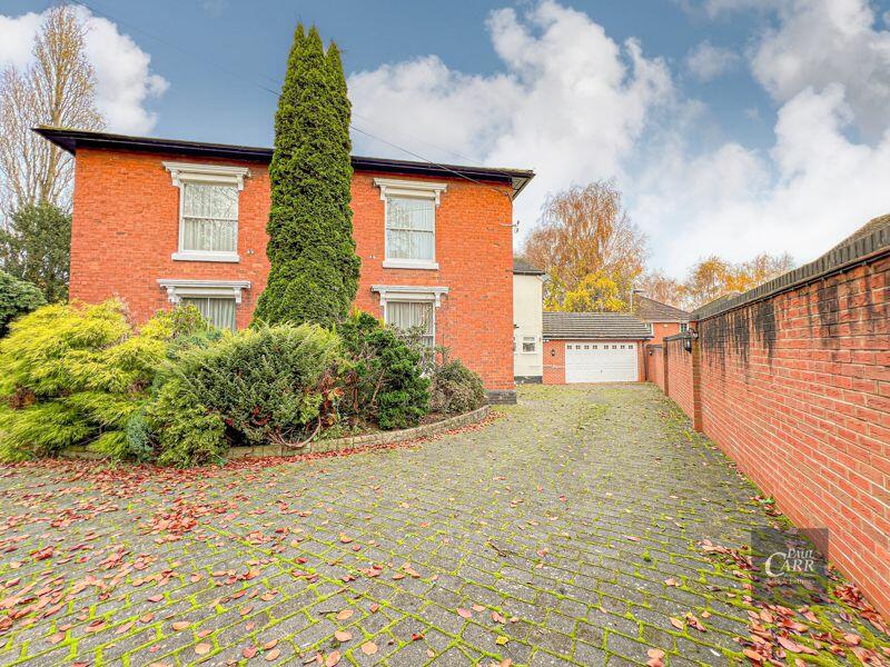 Additional property image - Parkfield House, Watling Street, Two Gates, Tamworth, B77 1HW