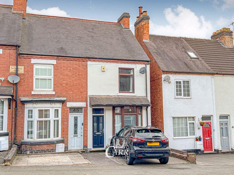 Main image of property: Tamworth Road, Two Gates, Tamworth, B77 1EQ
