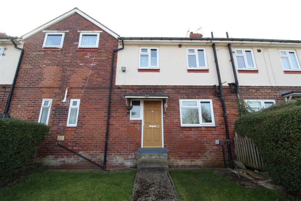 Main image of property: Wyther Park Hill, Leeds