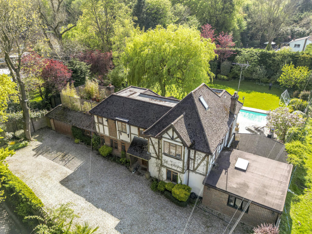 Main image of property: Warren Lane, Stanmore, HA7