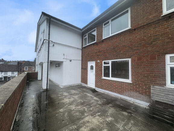 Main image of property: High Street, Chalfont St. Peter, Gerrards Cross, SL9