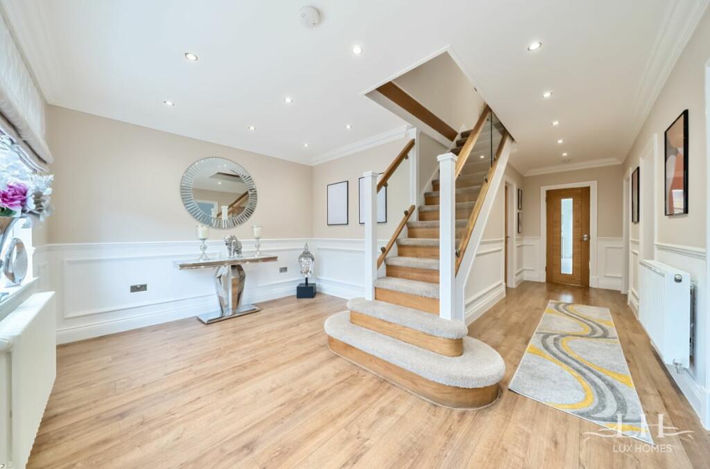 Main image of property: Hatch Road, Brentwood