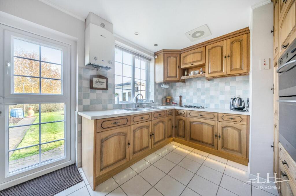 Additional property image - West View, Brentwood