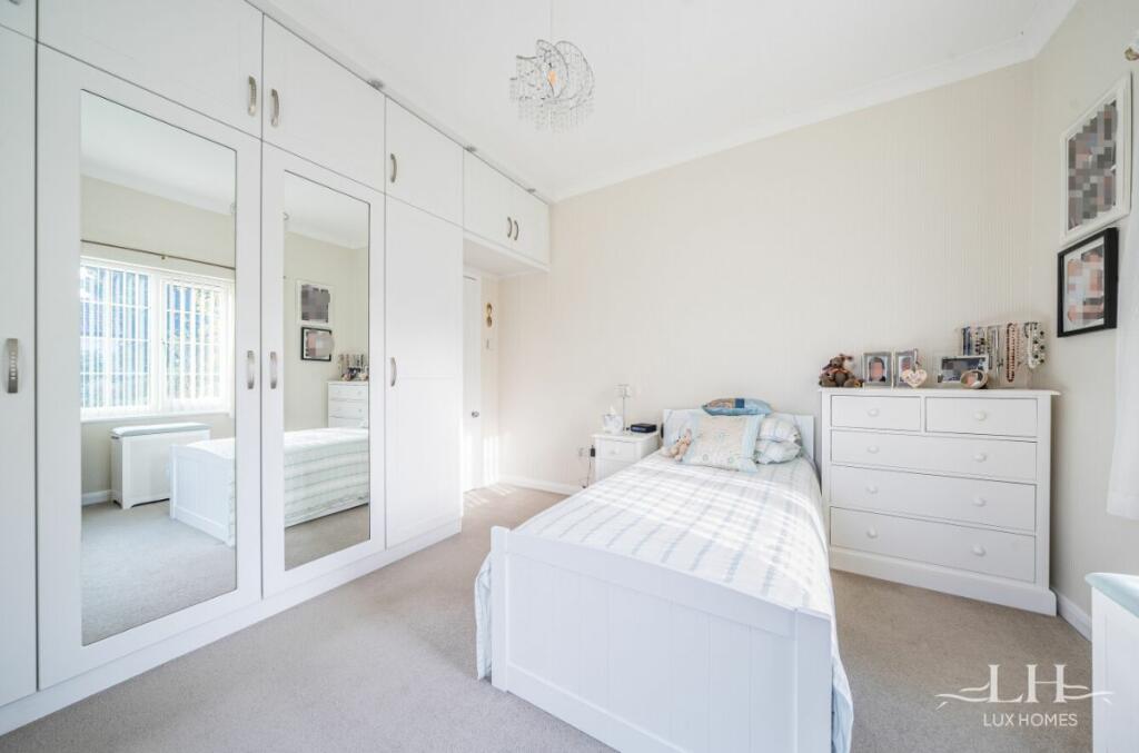 Additional property image - West View, Brentwood
