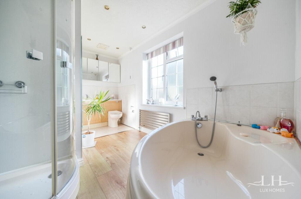 Additional property image - West View, Brentwood