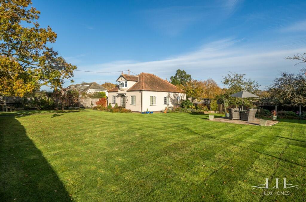 Additional property image - West View, Brentwood