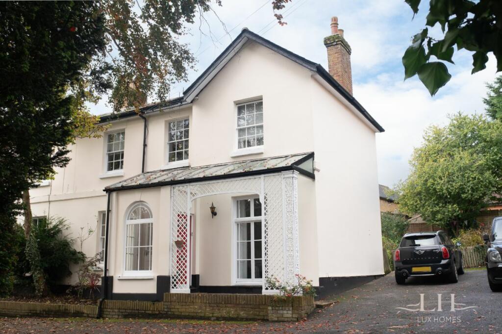 Additional property image - Queens Court, Brentwood