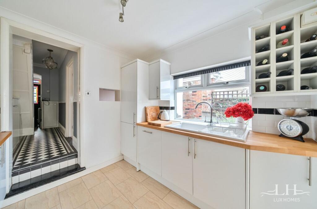 Additional property image - Junction Road, Brentwood
