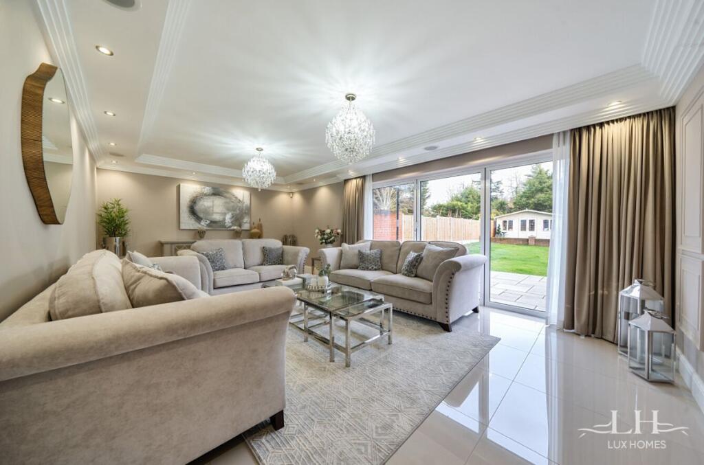 Additional property image - Wansford Close, Brentwood