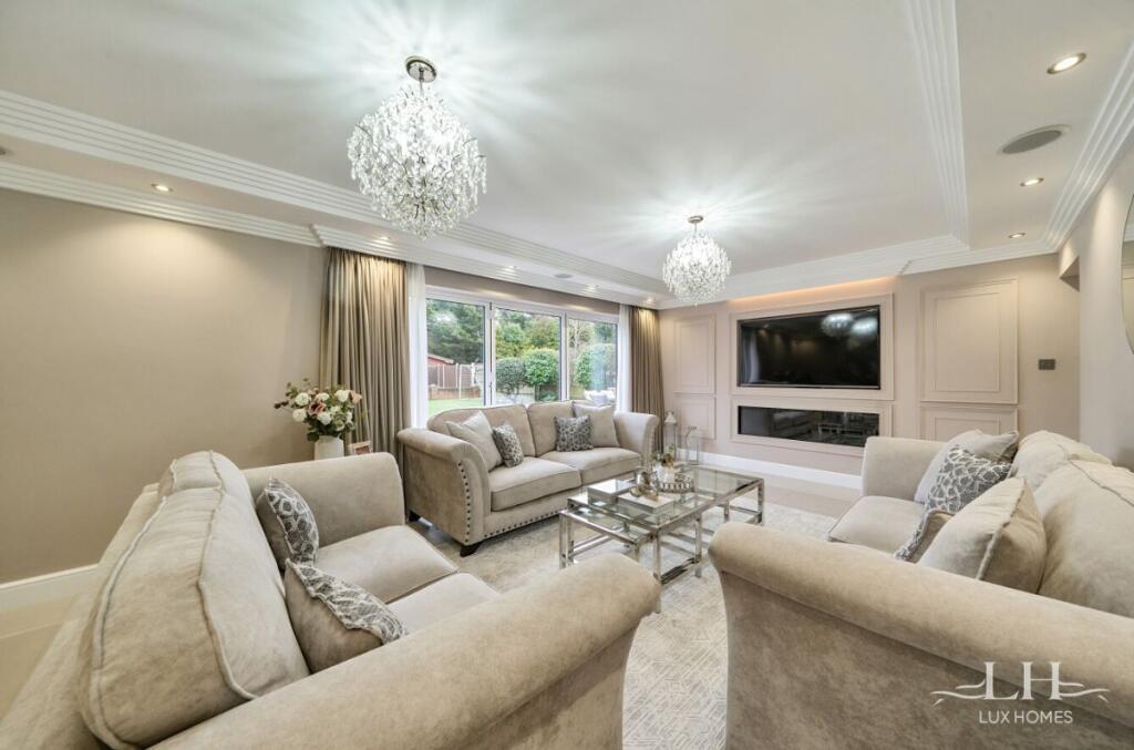 Additional property image - Wansford Close, Brentwood