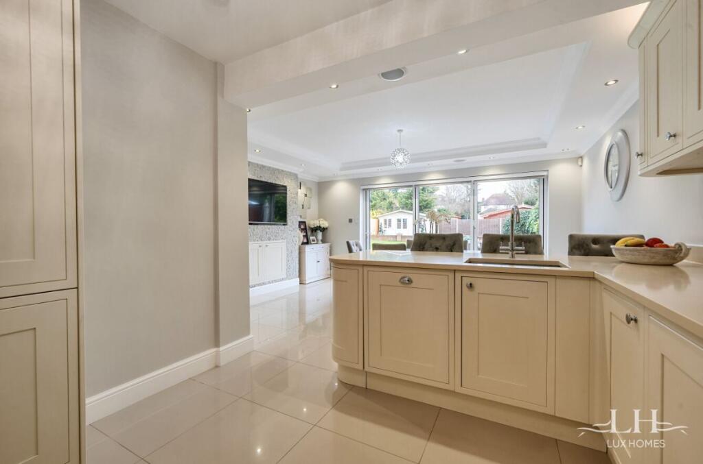 Additional property image - Wansford Close, Brentwood