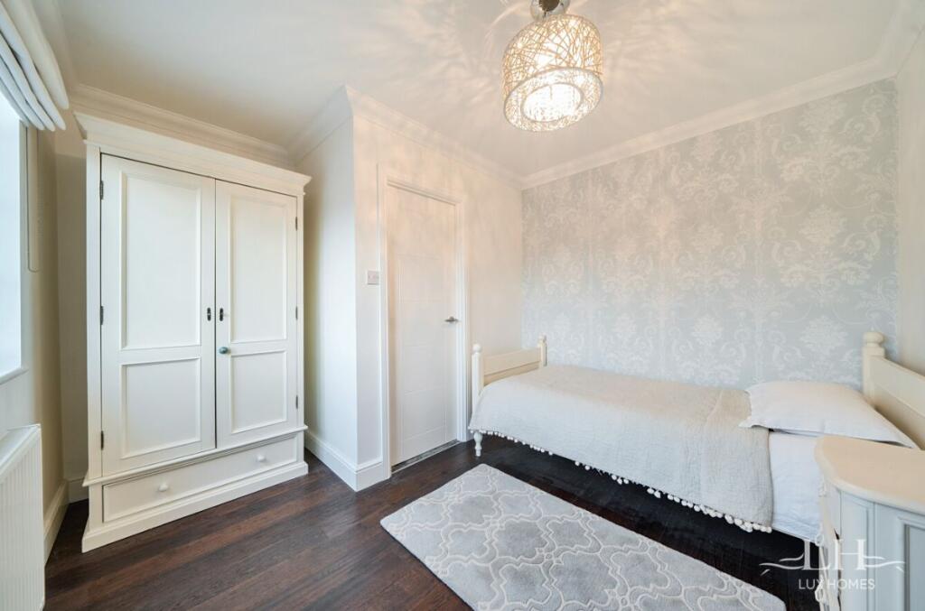 Additional property image - Wansford Close, Brentwood