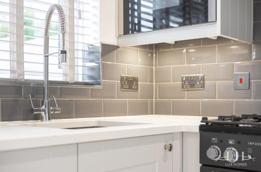 Additional property image - Doddinghurst Road, Brentwood