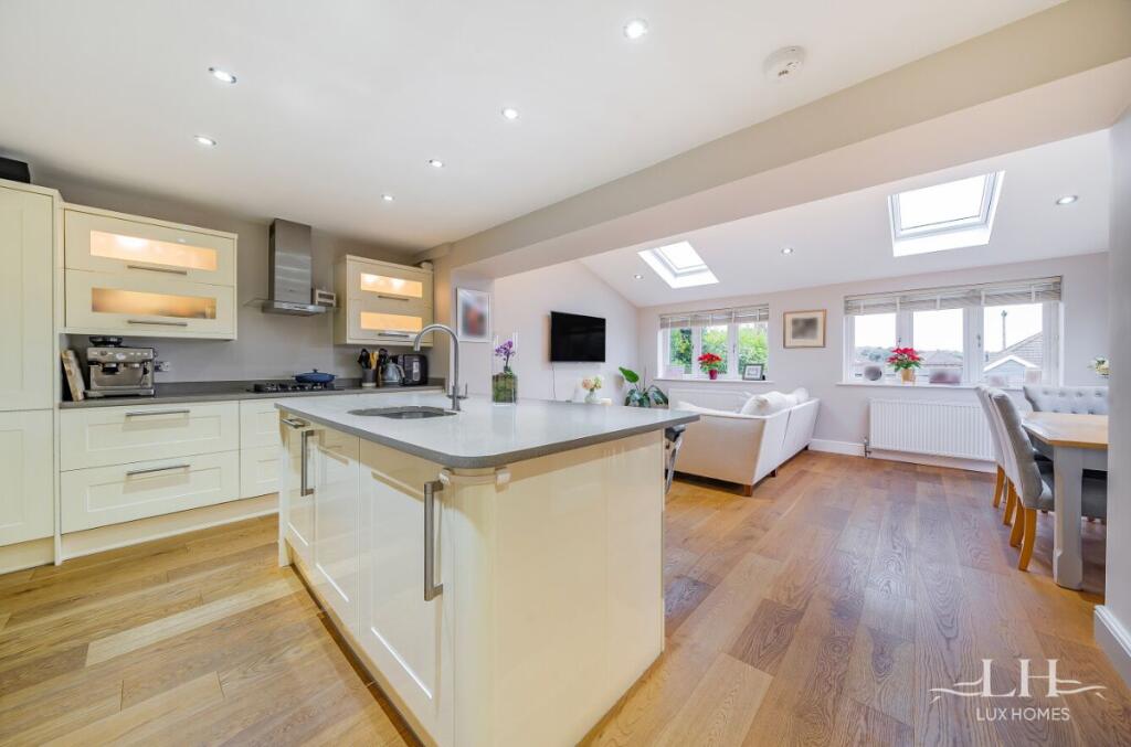 Additional property image - Shevon Way, Brentwood