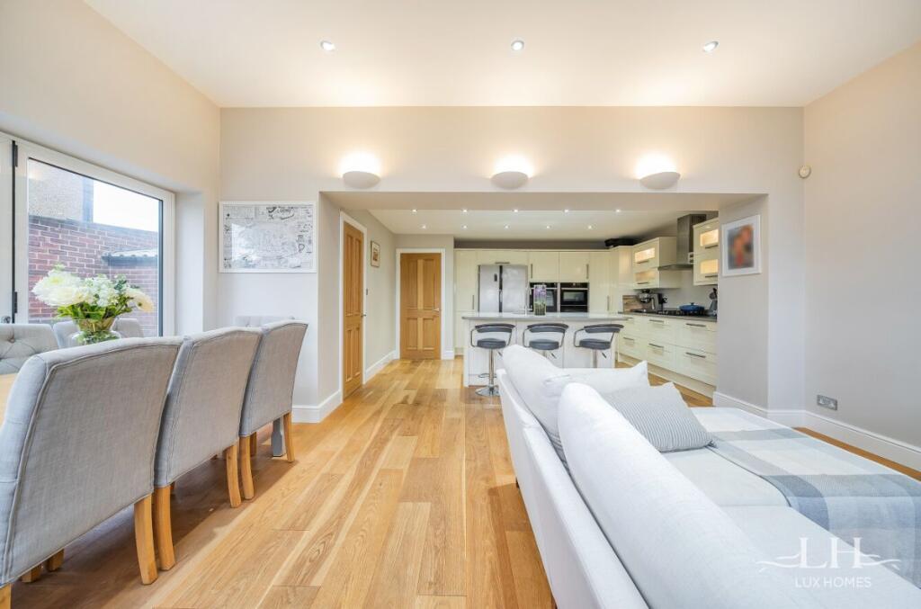 Additional property image - Shevon Way, Brentwood