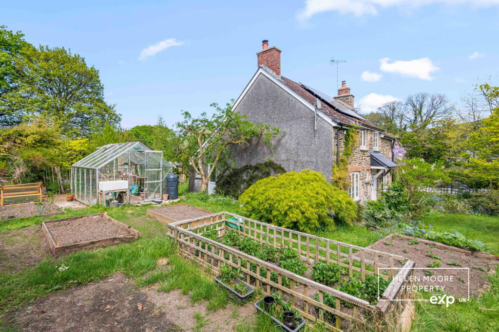 Main image of property: Harbourneford, South Brent, Devon