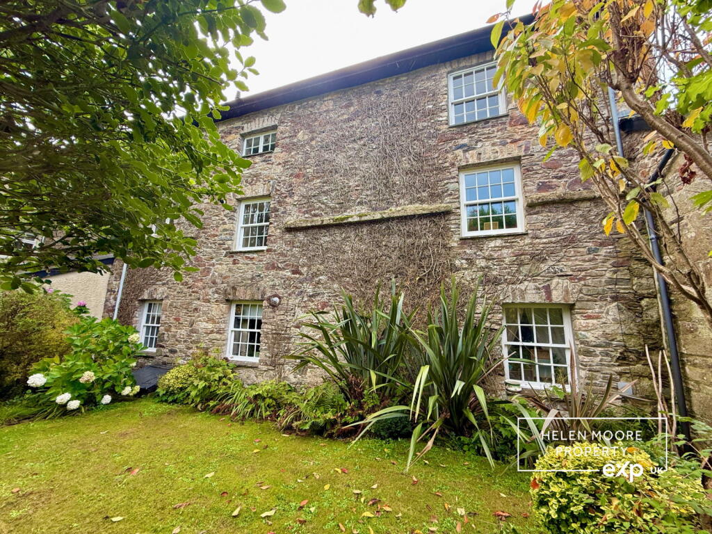 Main image of property: Woodland Court, Woodland Road, Ivybridge