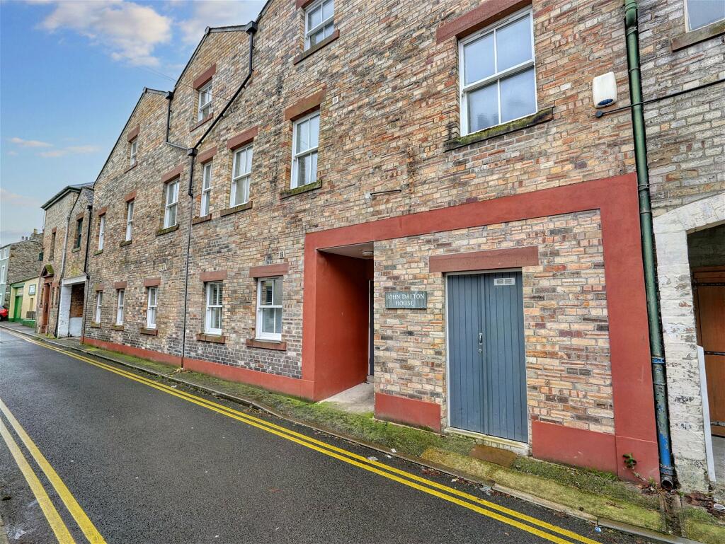 2 bedroom duplex for sale in Challoner Street, Cockermouth, CA13 9QS, CA13