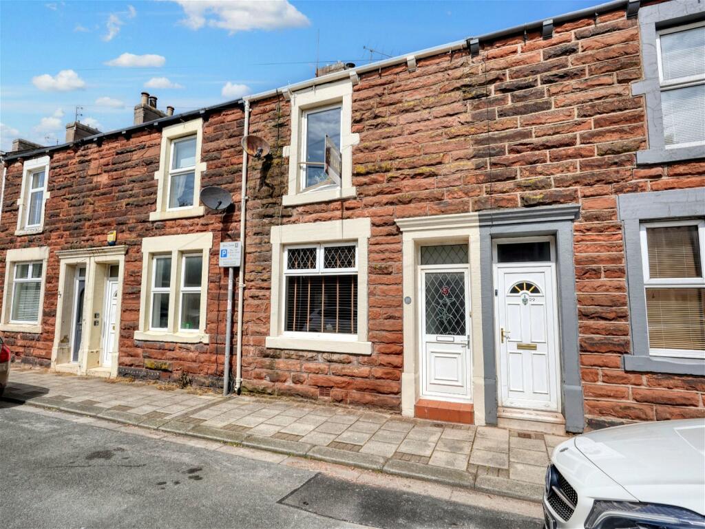 2 bedroom terraced house for sale in Cumberland Street, Workington