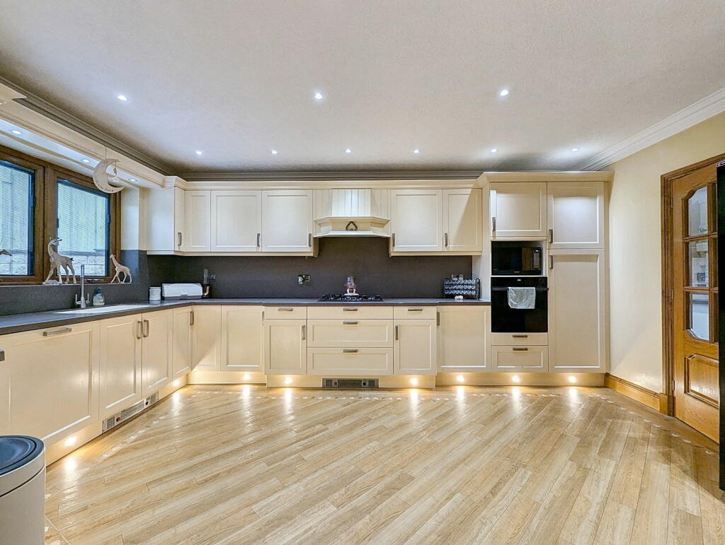 Additional property image - Briery Croft, Stainburn, Workington, CA14 1XJ