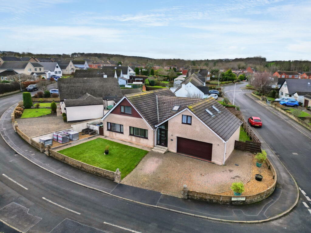 Additional property image - Caldbeck Drive, Stainburn, Workington, CA14 4UN