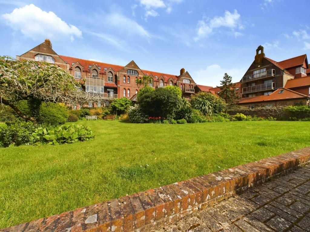 2 bedroom apartment for sale in Rottingdean Place, Falmer Road