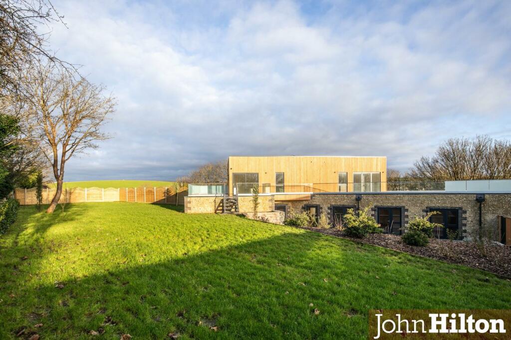 Additional property image - Chalky Field Close, Ovingdean