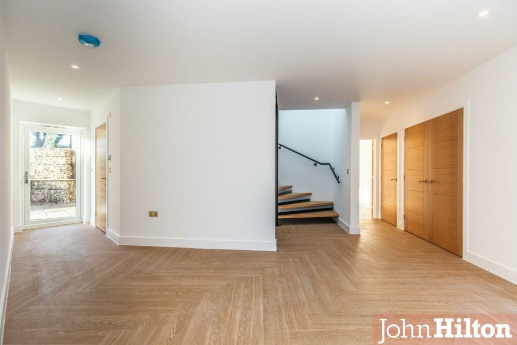 Additional property image - Chalky Field Close, Ovingdean