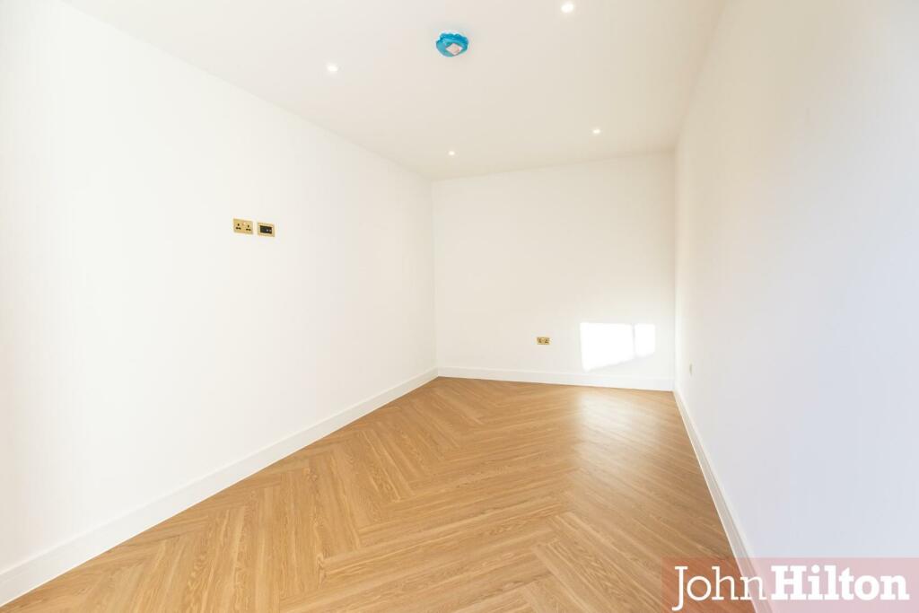 Additional property image - Chalky Field Close, Ovingdean