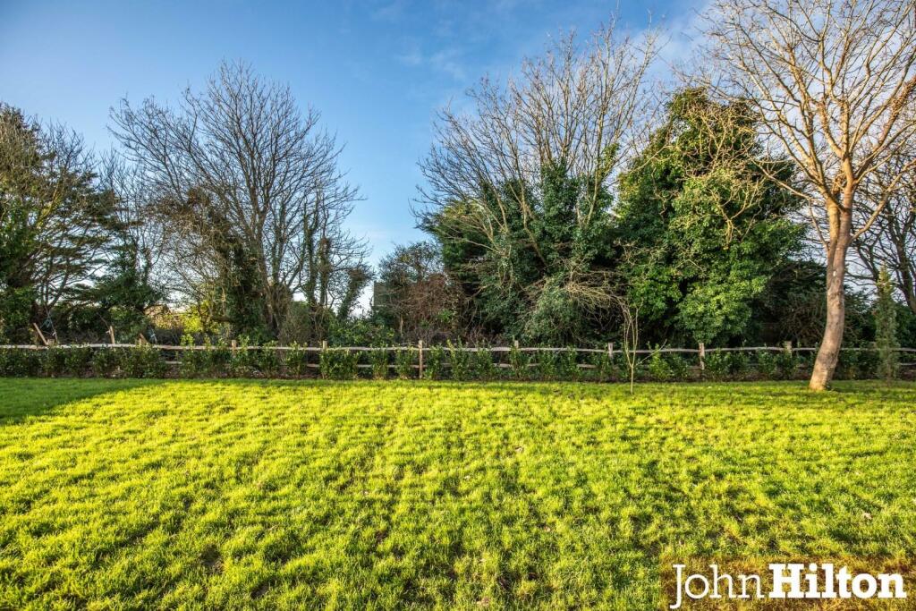 Additional property image - Chalky Field Close, Ovingdean