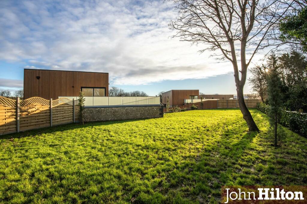 Additional property image - Chalky Field Close, Ovingdean