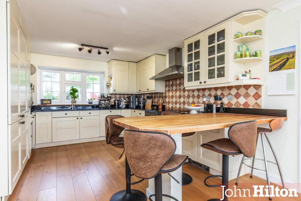 Additional property image - Bazehill Road, Rottingdean