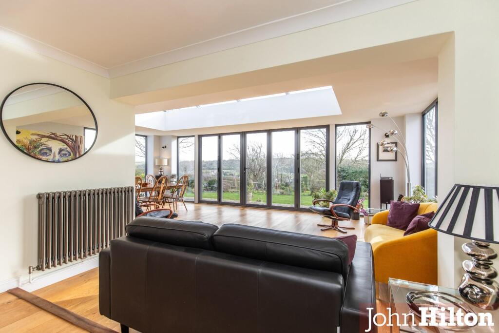 Additional property image - Bazehill Road, Rottingdean