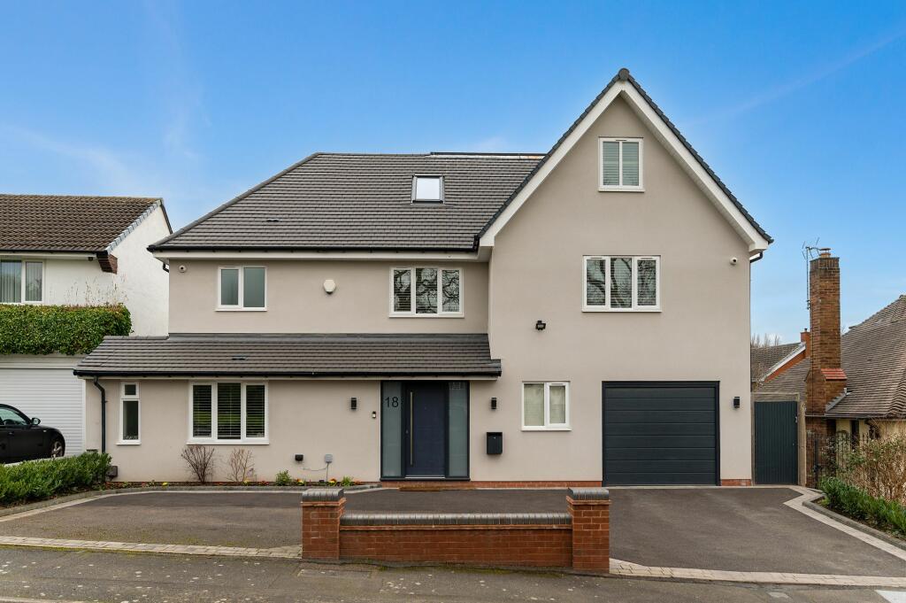 5 bedroom detached house for sale in Thornhill Park, Sutton Coldfield, B74