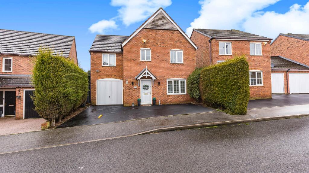 Main image of property: Foresters Way, Four Oaks, B75