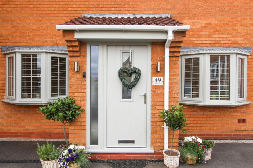 Main image of property: Bradgate Drive, Four Oaks, B74