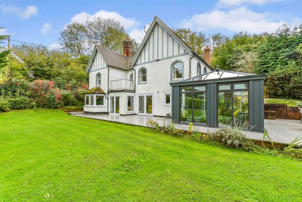 Main image of property: Gedges Hill, Matfield, Kent