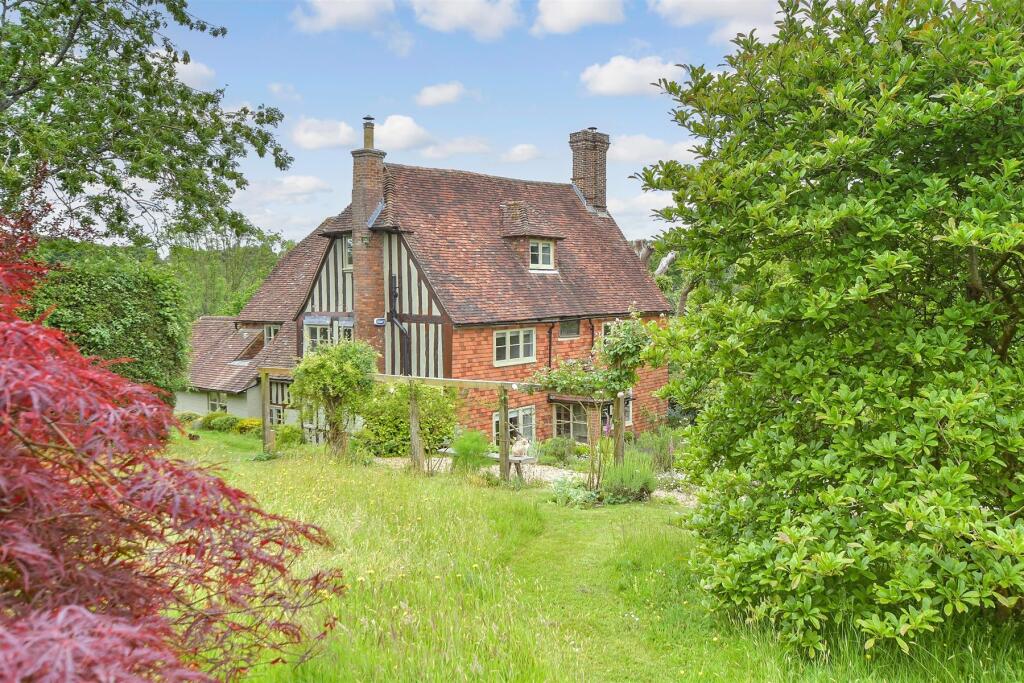 Main image of property: Woods Green, Wadhurst, East Sussex