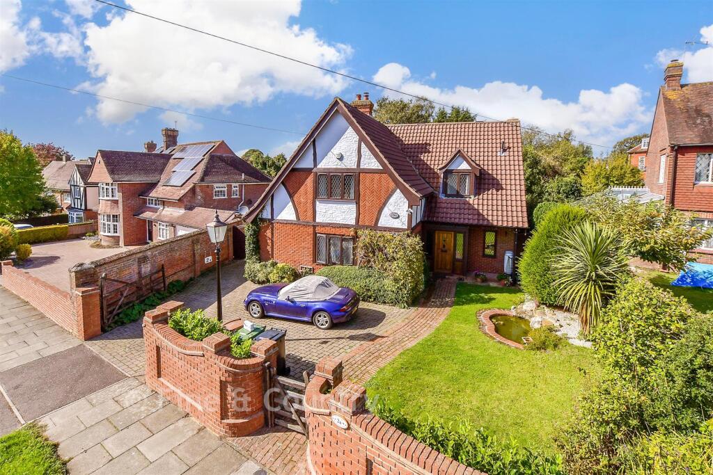 Main image of property: Birchwood Avenue, Southborough, Kent