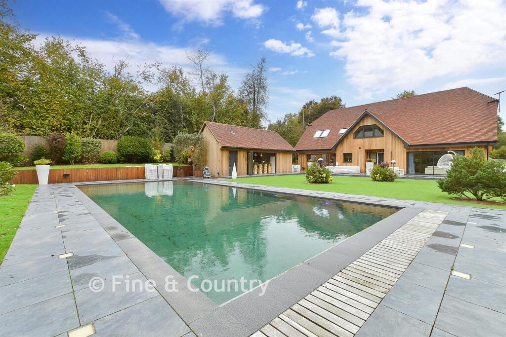 Main image of property: Eridge Road, Crowborough, East Sussex